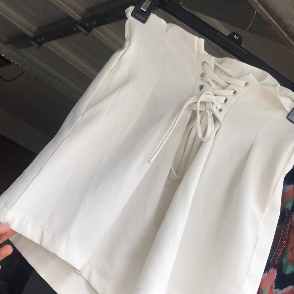 High waisted white shorts